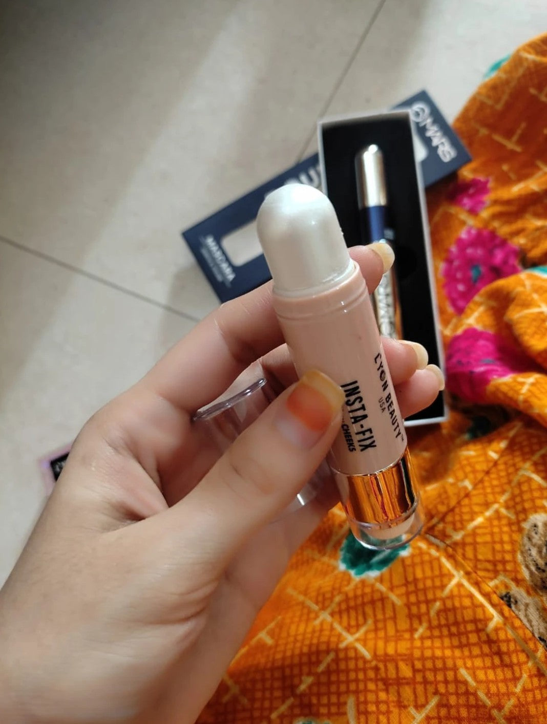 ๐ Pretty Spark โ L'YON BEAUTY Insta-Fix Highlighter Stick (Silver | 10g)